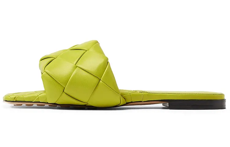 Bottega Veneta Lido Stylish Sandal Women's Dried Kiwis Green