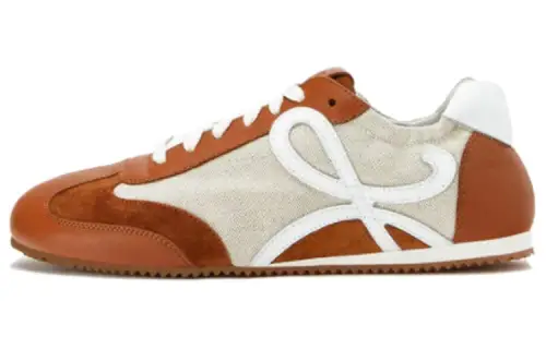 LOEWE Ballet Runner Low top Casual Shoes Men's Ecru