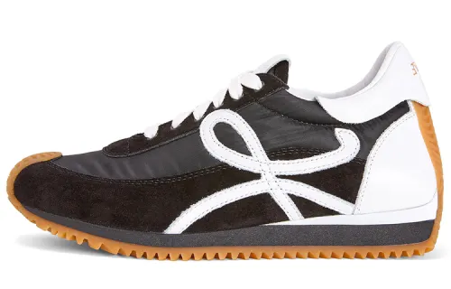 LOEWE Flow Runner Low top Casual Shoes Women's Black White