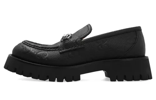 GUCCI GG Logo-debossed Lug Loafers