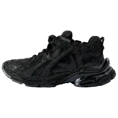 Balenciaga Runner Low top Chunky Sneakers Women's Black