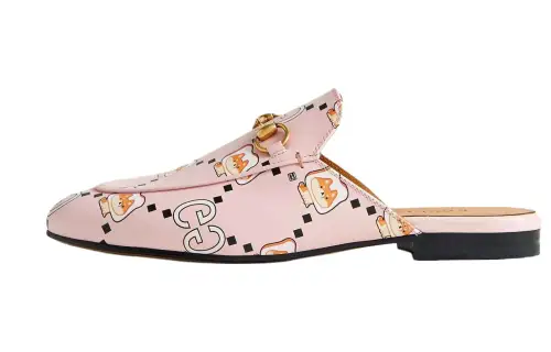 GUCCI Princetown Closed Toe Slippers Women's Light Pink