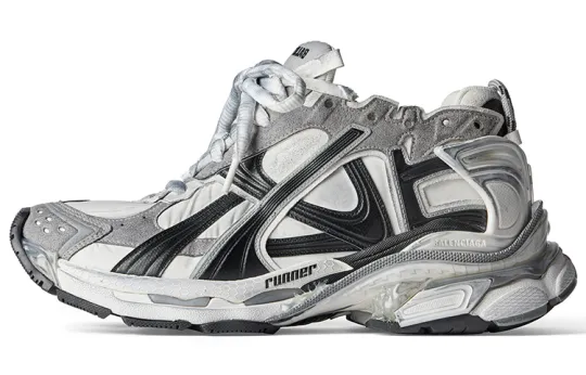 Balenciaga Runner sneakers Women's