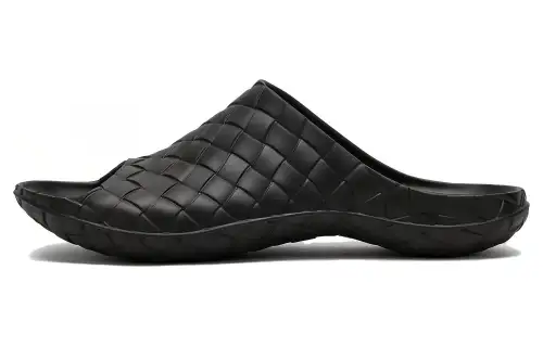 Bottega Veneta Beebee Stylish Sandal Men's Black