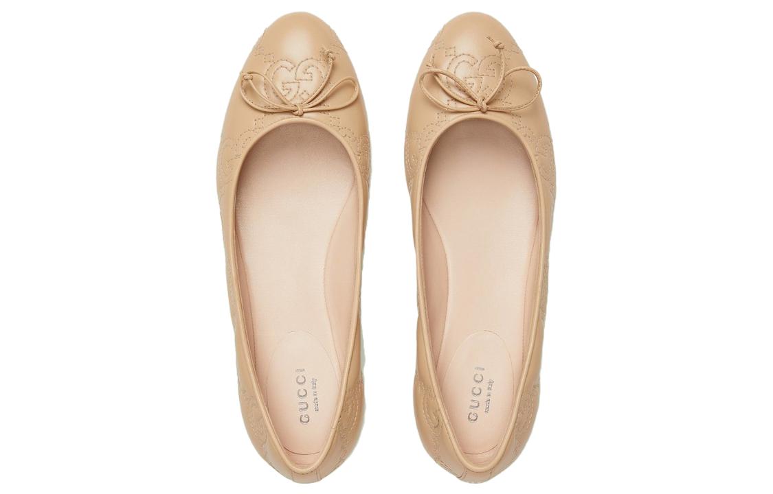 GUCCI GG Matelassé Leather Casual Shoes Women's Beige