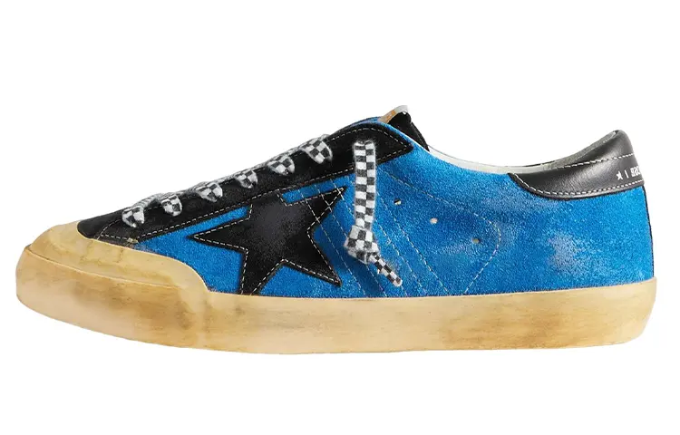 Golden Goose Star-patch Round-toe Sneakers