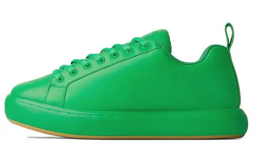 Bottega Veneta Pillow Leather Low top Stylish Skateboarding Shoes Women's Green