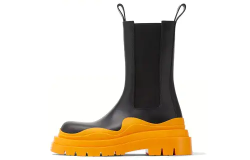 Bottega Veneta Tire Chelsea Leather Crew Chelsea Boots Women's Black Orange