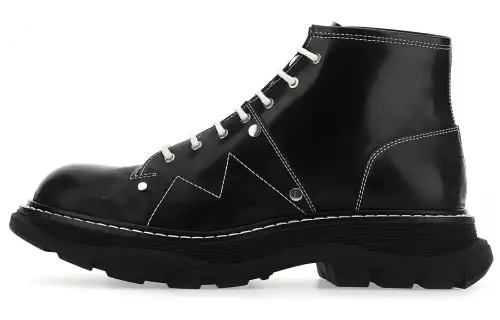 Alexander McQueen Tread Lace Up Boots 'Black'