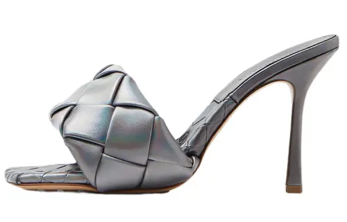 Bottega Veneta Lido Intrecciato Slip On Sandals Women's