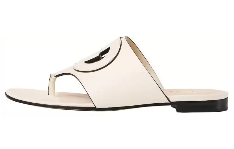 GUCCI Interlocking Flip Flops Women's White