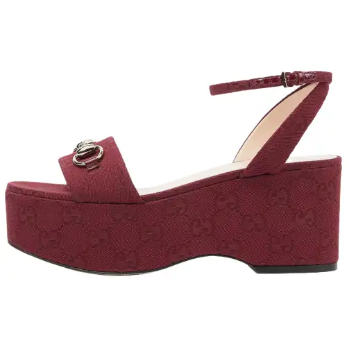GUCCI Horsebit One Strap Sandals 7.3cm Women's Red