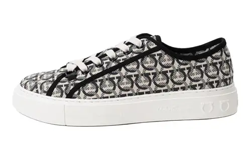 FERRAGAMO Gancini Breathable Balance Breathable Balance Low top Skateboard Shoes Men's Beige Black