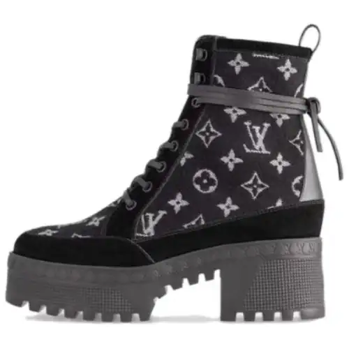 LOUIS VUITTON Suede Ankle Boots 5CM Women's Black