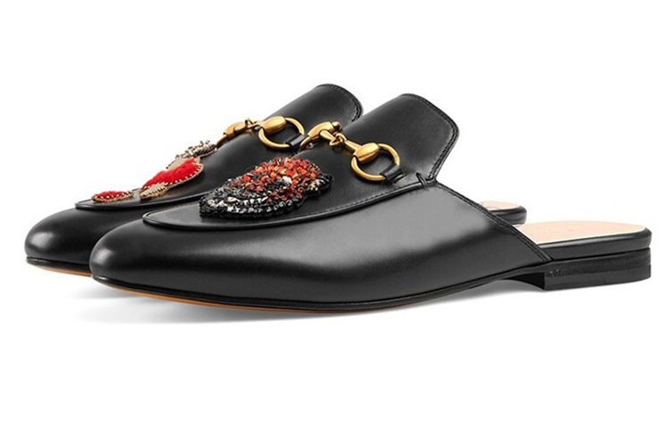 GUCCI Closed Toe Slippers Women's