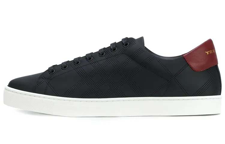 Burberry Cow Leather Low top Skateboard Shoes Men's Black