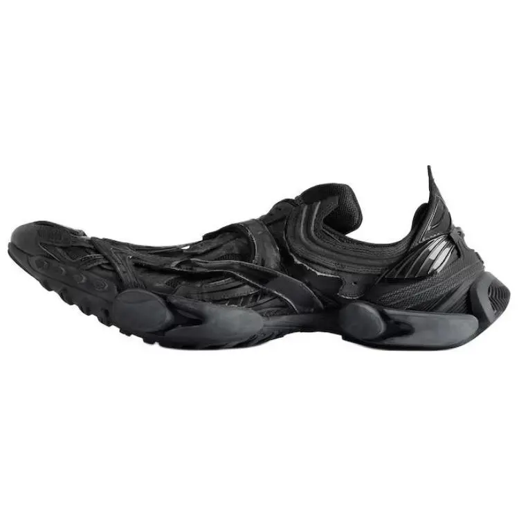 Balenciaga Low top Casual Shoes Men's Black