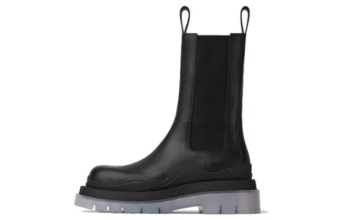 Bottega Veneta Tire Chelsea Leather Crew Chelsea Boots 5.5cm Women's Black