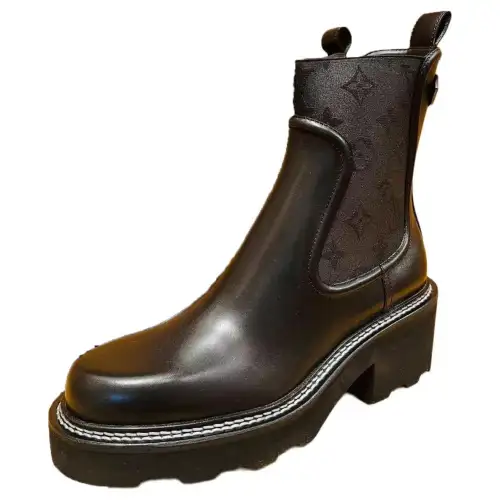 LOUIS VUITTON Cow Leather Short Chelsea Boots Women's Brown