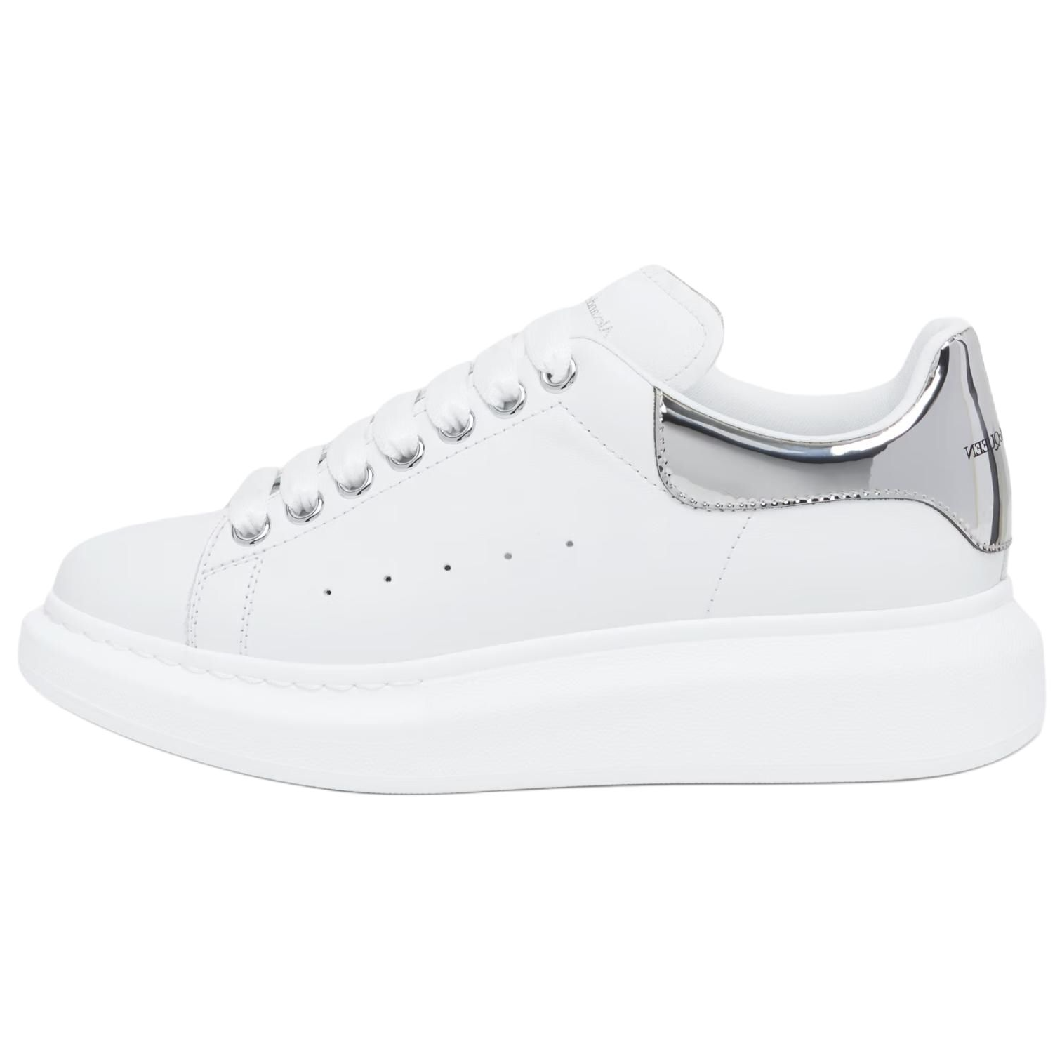 Женские кроссовки Alexander McQueen Oversized Sneaker (белые)