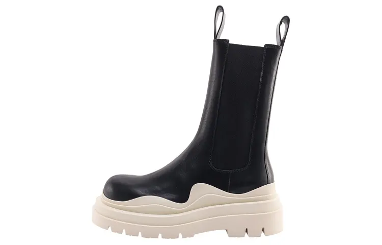 Bottega Veneta Tire Chelsea Crew Chelsea Boots Men's Black