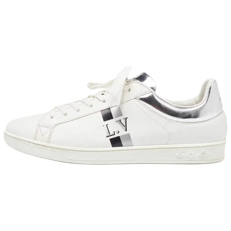 LOUIS VUITTON Luxembourg Cow Leather Low top Stylish Skateboarding Shoes Men's Gray White
