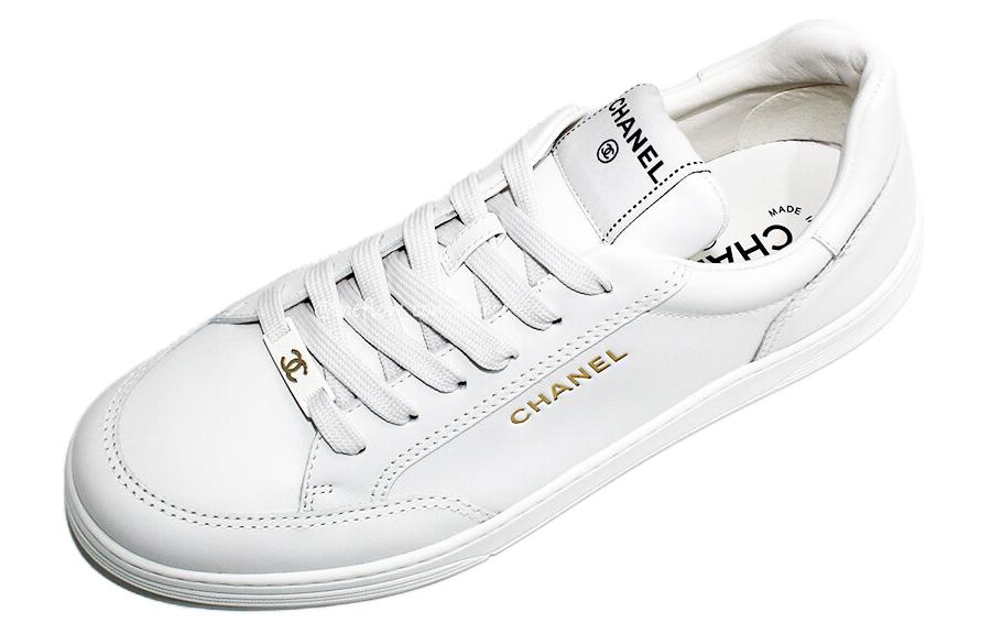 CHANEL Leather Low top Skateboard Shoes Men's White