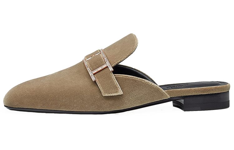 HERMES Beauty Closed Toe Slippers Women's Gray