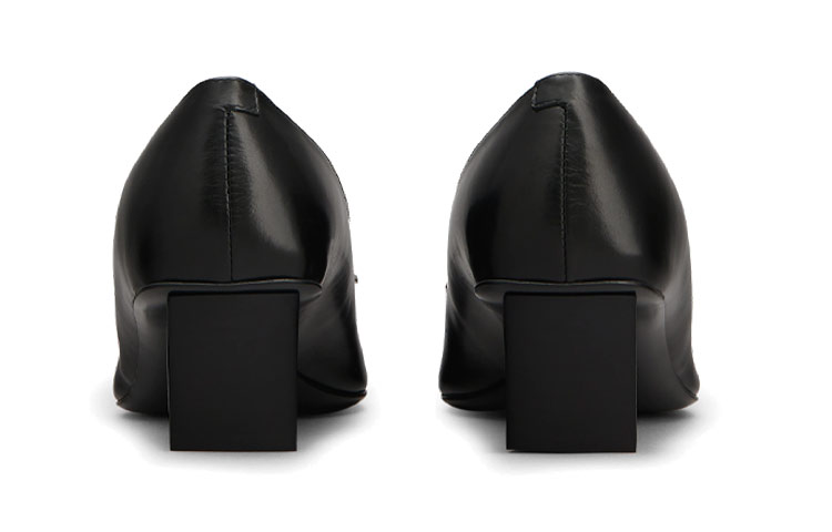 Roger Vivier Belle Vivier Buckle Square Toe Pumps
