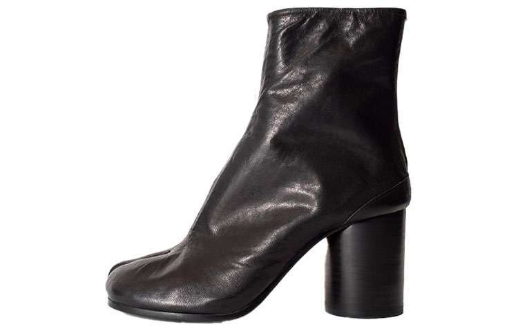 Maison Margiela Mason Margiela Tabi Leather Sheepskin Fashionable Simple Block Heel Short Boots 7-7.5cmcm Women's Black