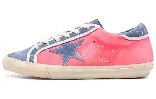 Golden Goose Low top Skateboard Shoes Women's Coral Pink Distressed