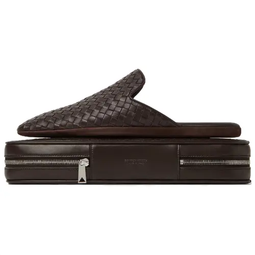 Bottega Veneta Closed Toe Slippers Men's Dark Brown