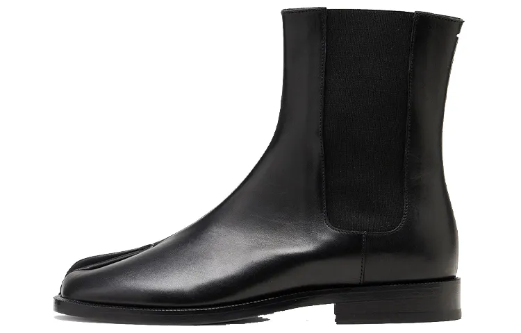 Maison Margiela Tabi Short Chelsea Boots 2.5cm Women's Black
