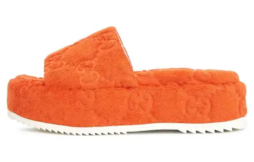GUCCI GG Platform Sandal Orange
