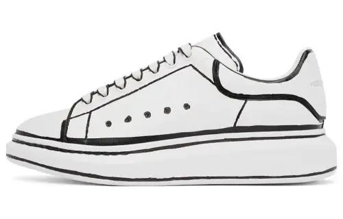 Alexander McQueen Oversized White Black Outline