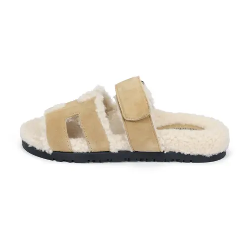 HERMES Chypre Casual Slippers Women's Beige