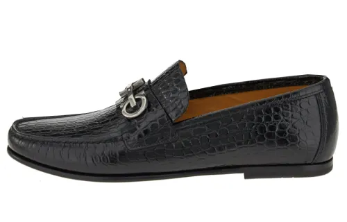 FERRAGAMO Gancini Buckle Loafers