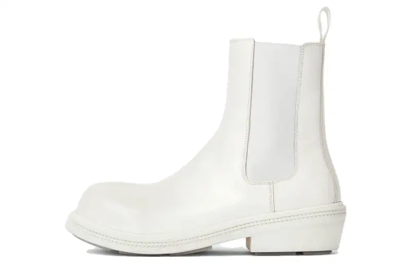 Bottega Veneta Fireman Chelsea Short Chelsea Boots Men's White