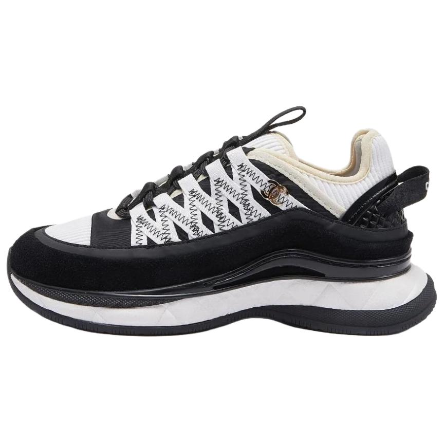 CHANEL 25C Low top Casual Shoes Women's Black White