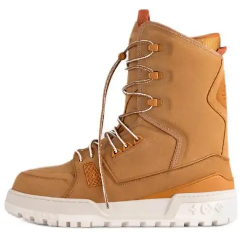LOUIS VUITTON Lv Trainer Snow Boot Beige White