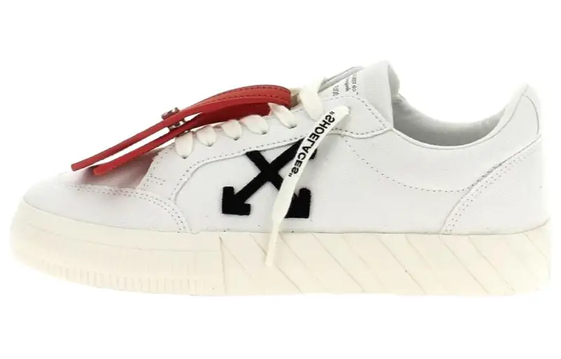 OFF WHITE Low top Skateboard Shoes Women's White