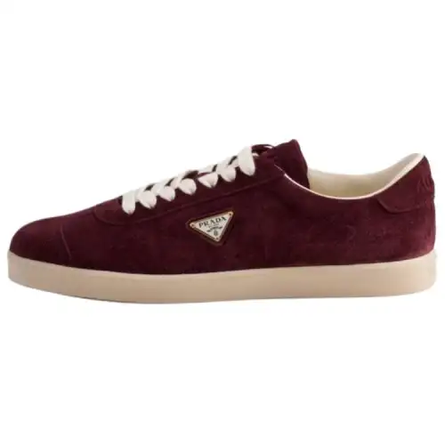 PRADA Lane Suede Low top Skateboard Shoes Men's Burgundy
