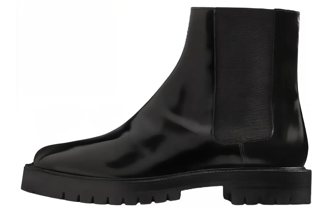 Maison Margiela Tabi Chelsea Boots