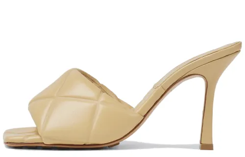 Bottega Veneta Lido Slide Slippers Women's Sucrose