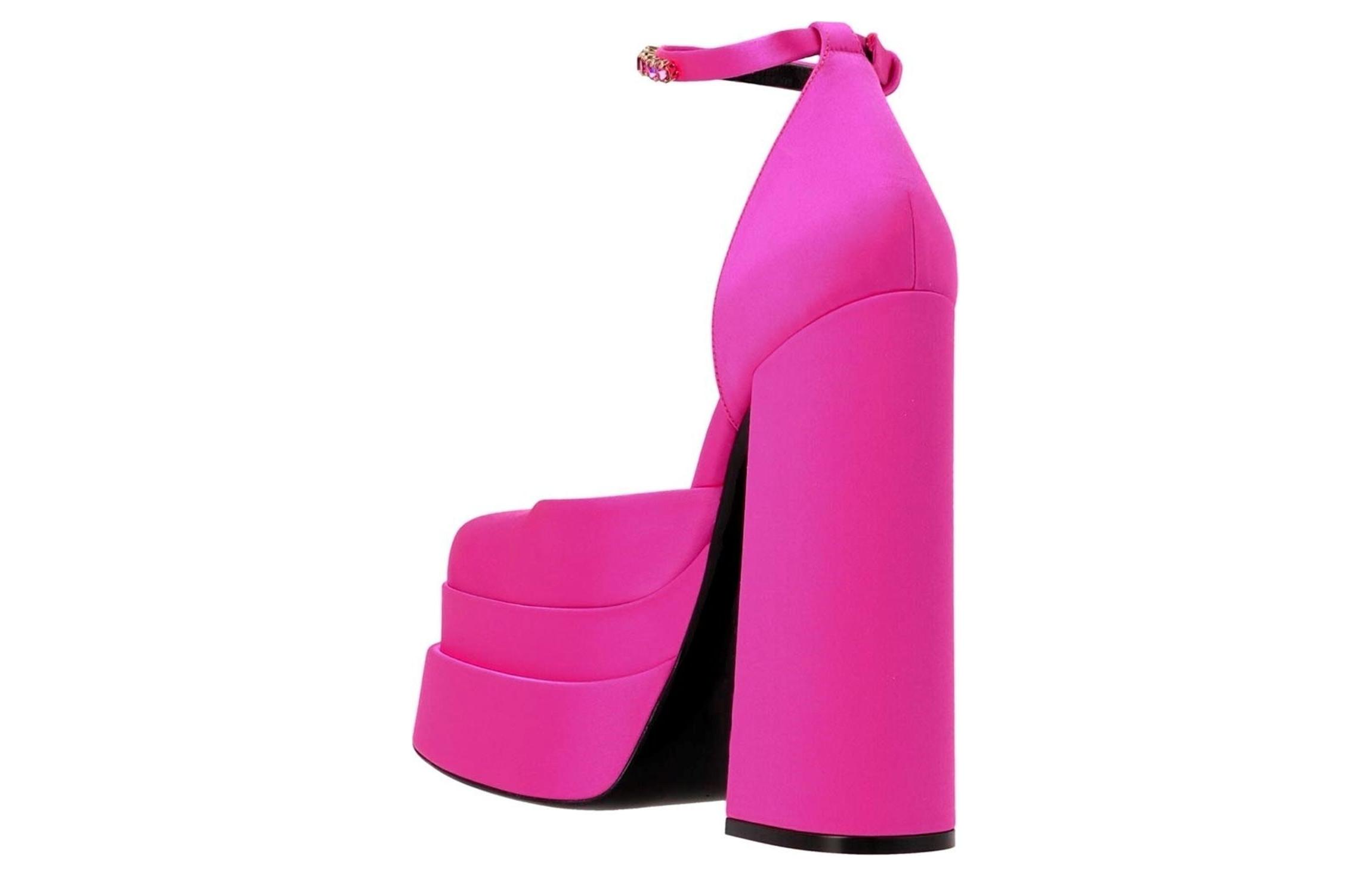 VERSACE Medusa Aevitas 155mm Platform Pumps Deep Fuschia