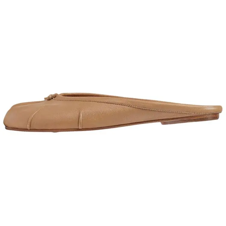 Maison Margiela Tabi Closed Toe Slippers Women's Brown