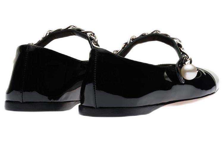 MIU MIU Patent Leather Casual Shoes Women's Black White