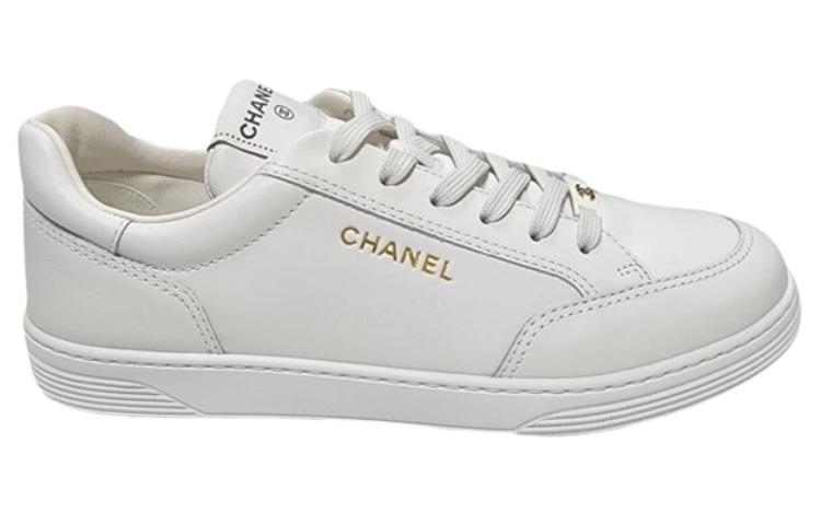 CHANEL Leather Low top Skateboard Shoes Men's White