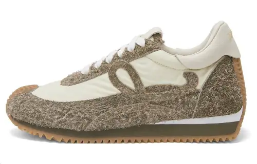 LOEWE Flow Runner Low top Casual Shoes Women's Brown White