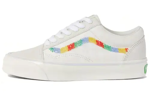 GUCCI UOG Low top Skateboard Shoes Men's Beige